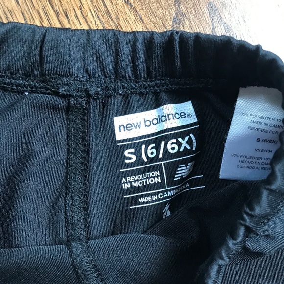 New Balance Biker Shorts - Picture 2 of 2